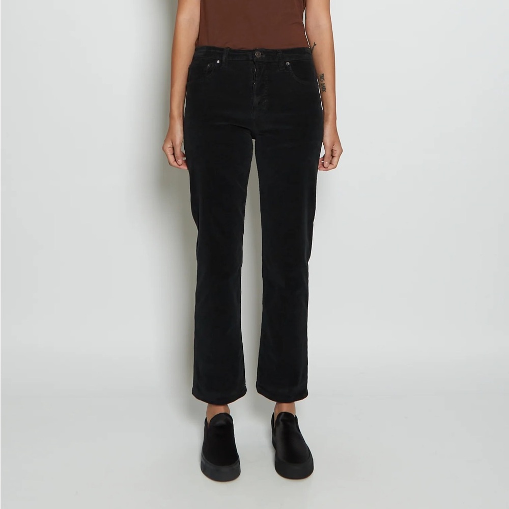 6397 495 Jean Black Corduroy Size 28 Button Fly‎